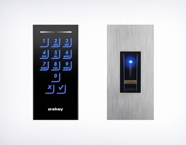 Baierl Sliderbild Schluessellose Zutrittsloesungen 500X337